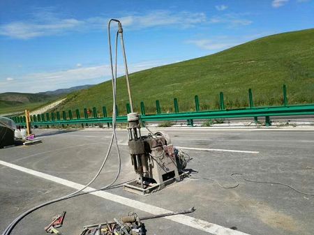 新华公路地基基础注浆加固